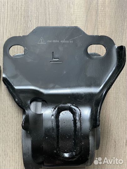 Сайлентблок переднего рычага задний Ford / Volvo