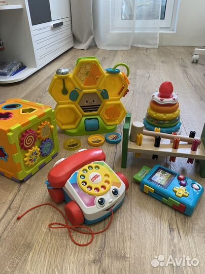 Развивающие игрушки fisher price и другие