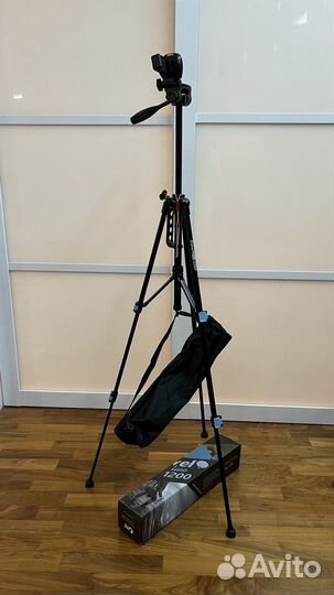 Штатив для фотоаппарата и телефона