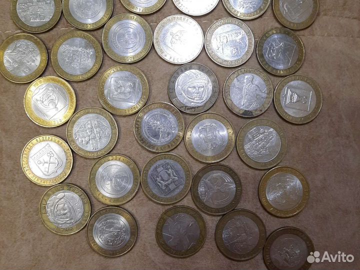 Юбилейные монеты биметал