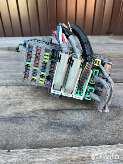 Блок предохранителей Honda Civic 4D 1.3 2008