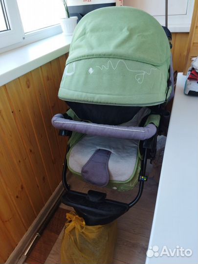 Прогулочная коляска