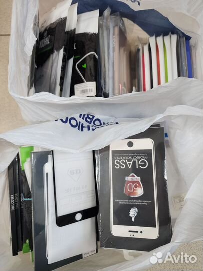 Стекла и чехлы для телефонов