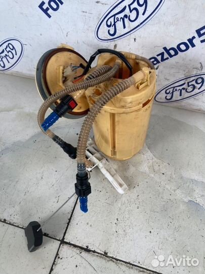 Топливный насос Volkswagen Touareg GP (7L7) 3.0
