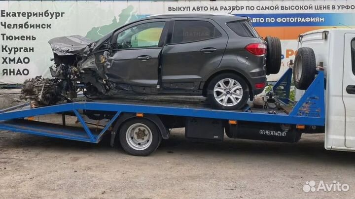 Рамка магнитолы Ford EcoSport 1828044