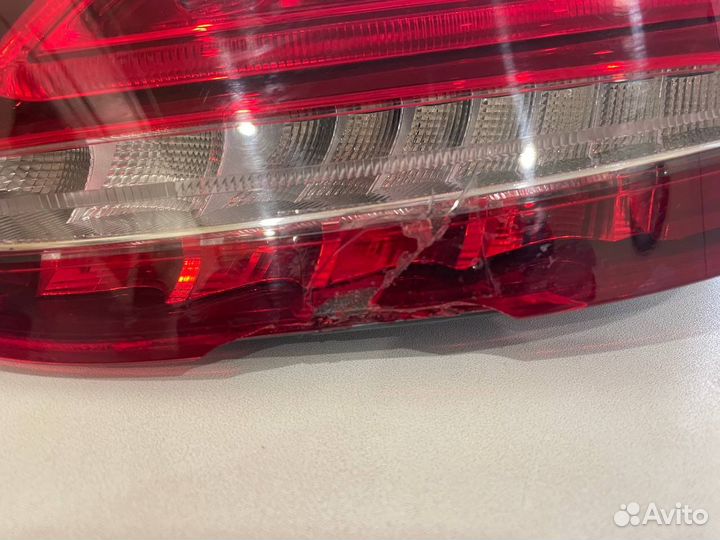 Задний фонарь mercedes w 205