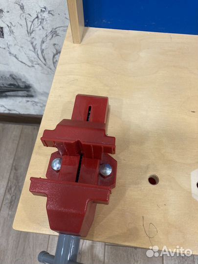 Стол игрушечный. Верстак икея