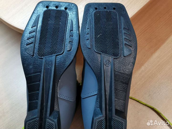 Лыжные ботинки, 35 размер