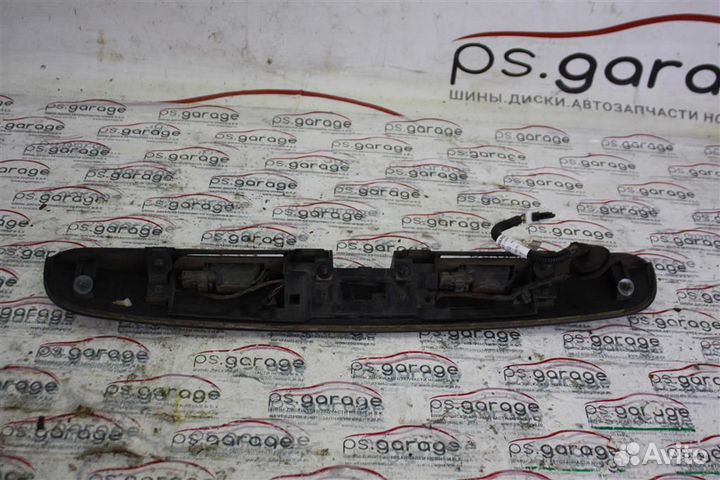 Накладка двери багажника Nissan Note E11