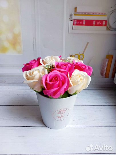 Букетики 9 роз пенные розы