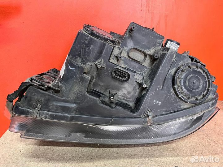 Фара передняя правая ксенон Range Rover Sport