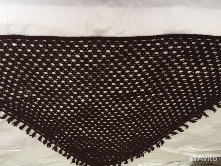 Шаль ручной работы