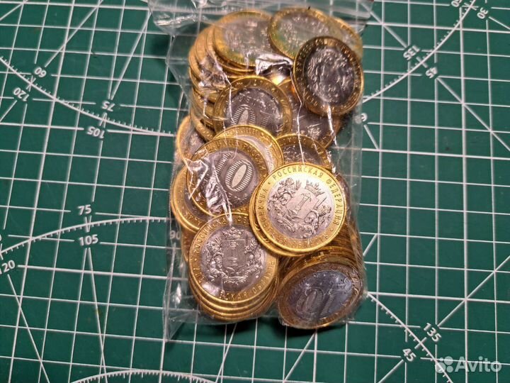 Продам юбилейные монеты