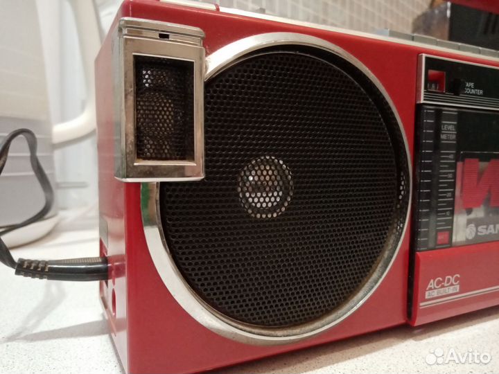 Кассетный магнитофон Sanyo N W730K