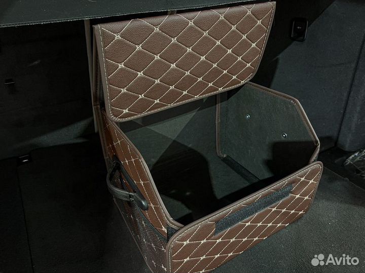 Органайзер M коричневый, белая строчка