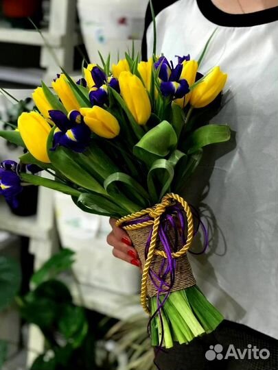 Цветы с бесплатной доставкой.Опт