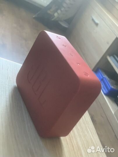 Колонка jbl GO2