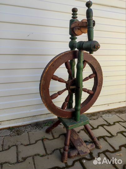 Прялка деревянная старинная