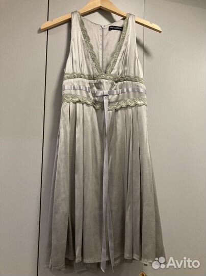 Шелковое платье Flavio Castellani серебряное серое