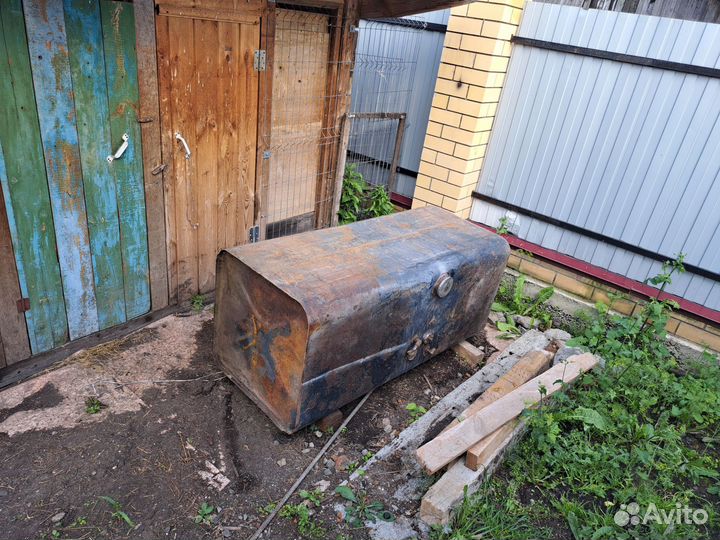 Топливный бак