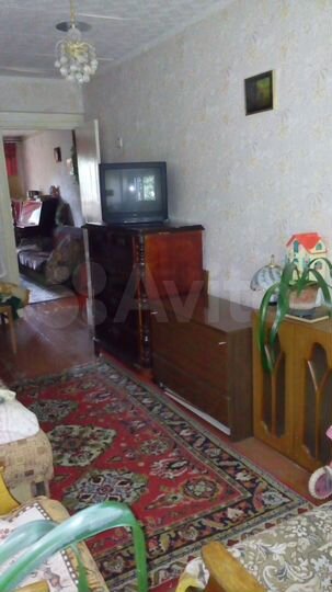 3-к. квартира, 60 м², 2/5 эт.