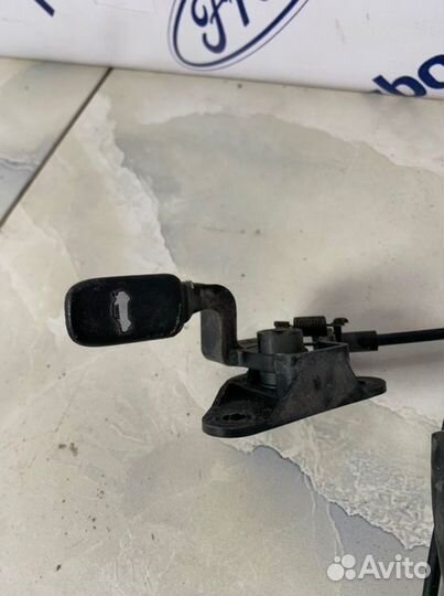 Трос открывания крышку багажника Nissan Almera G15