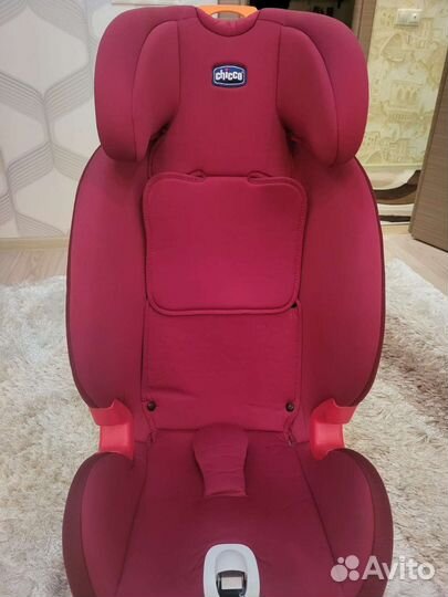 Детское автокресло Chicco Youniverse