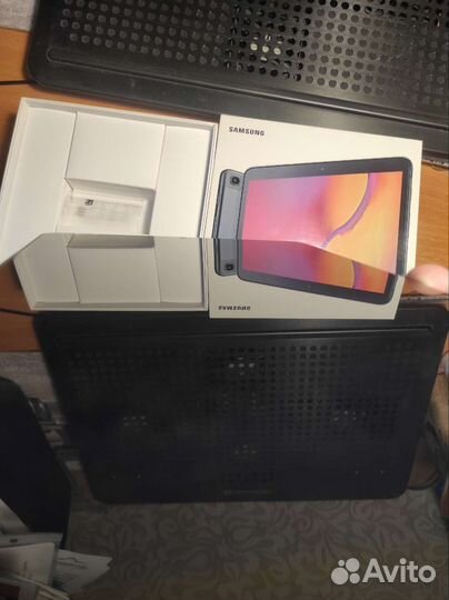 Планшет Samsung Galaxy Tab A 10.1 SM-T515