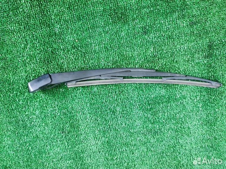 Поводок стеклоочистителя задний Subaru Tribeca WX