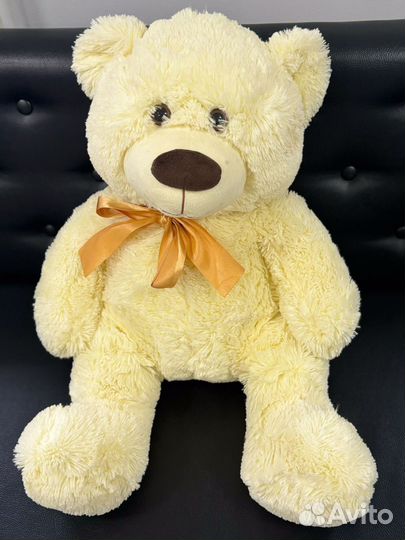Плюшевый медведь