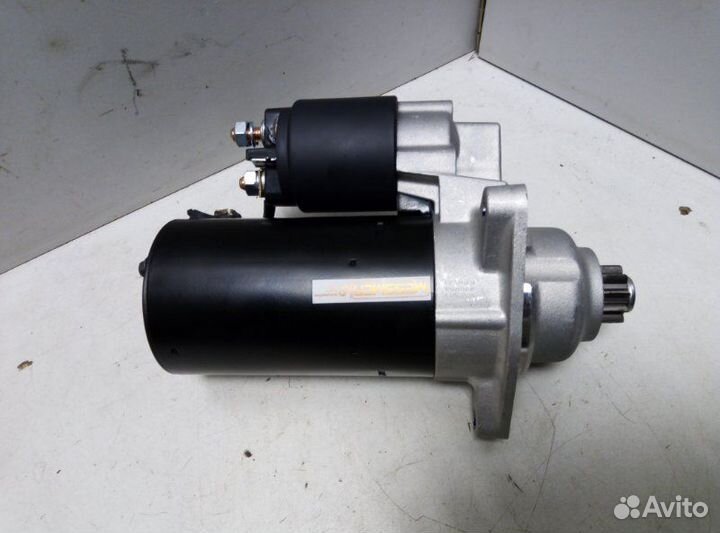 Стартер Volkswagen Transporter T4 (1991-2003)