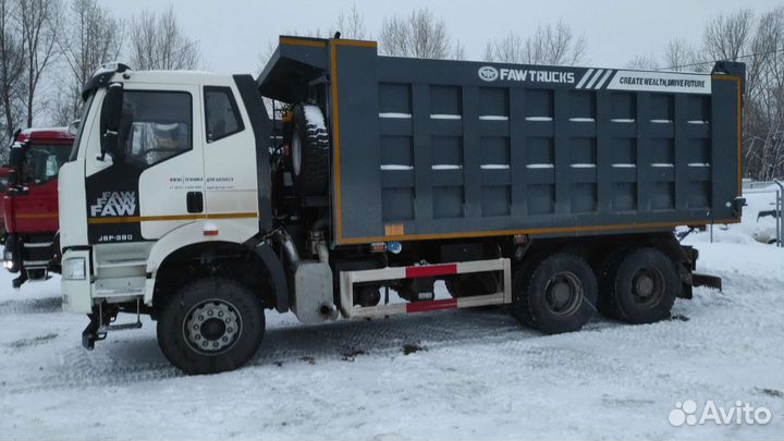 FAW J6 CA3310P66K23T4E5, 2022