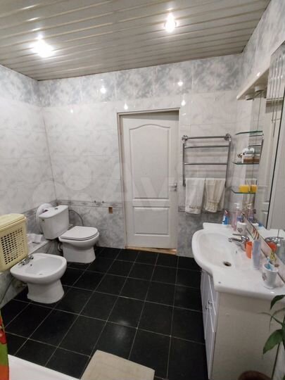 3-к. квартира, 77 м², 1/5 эт.