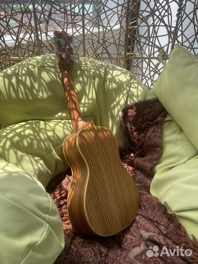 Укулеле flight концерт светлая