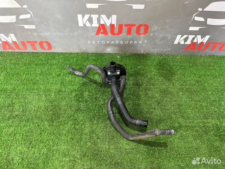 Клапан вентиляции картерных газов Volkswagen Polo