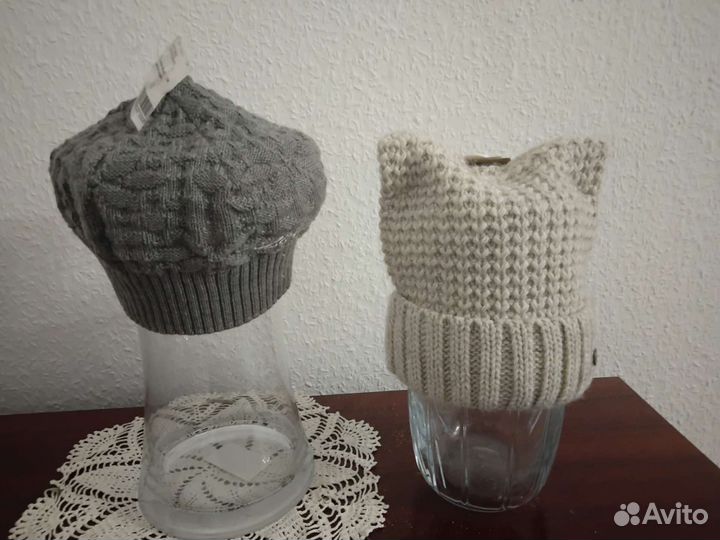 Шапки вязанные,новые