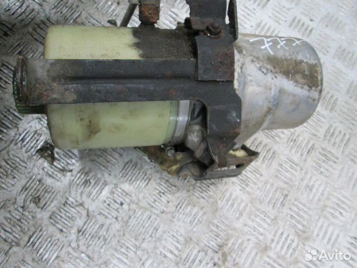 Насос гур TRW Шкода Фабия 1 Фольксваген Поло 9N