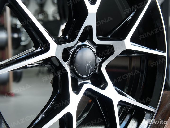 Литые диски Sakura R18 для Volkswagen. Рассрочка