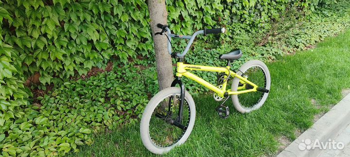 Велосипед bmw