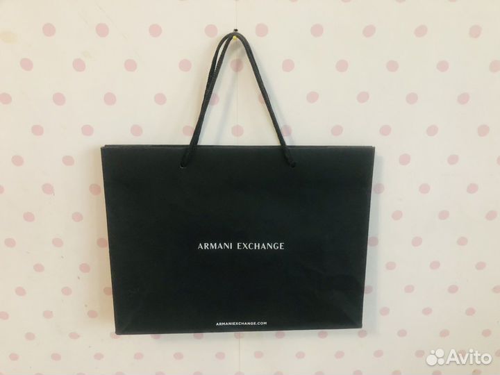 Chanel и Armani, H&M, Yves rocher, McDonald’s