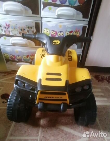 Детский квадроцикл на аккумуляторе