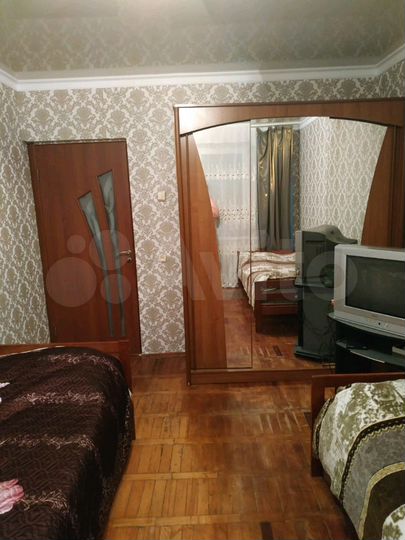 3-к. квартира, 74 м², 1/9 эт.