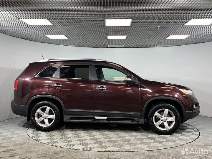 Kia Sorento 2.4 AT, 2010, 136 186 км