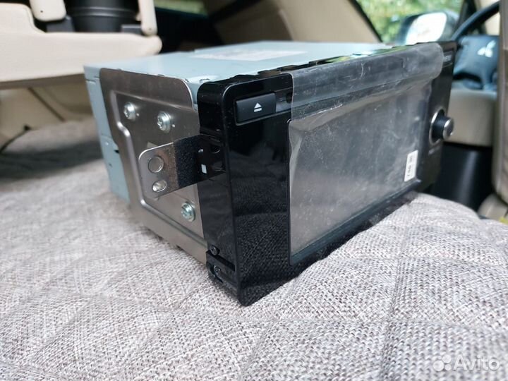 Автомагнитола для Mitsubishi Pajero