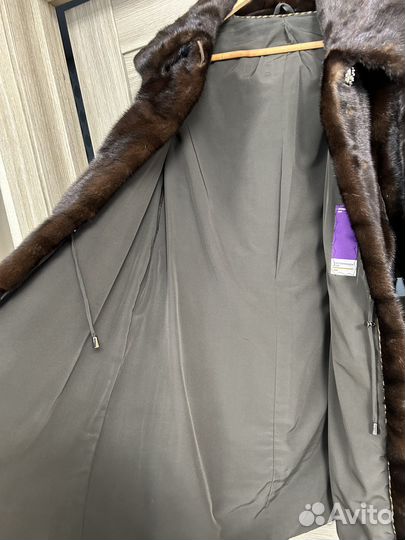 Продам норковую шубу поперечная