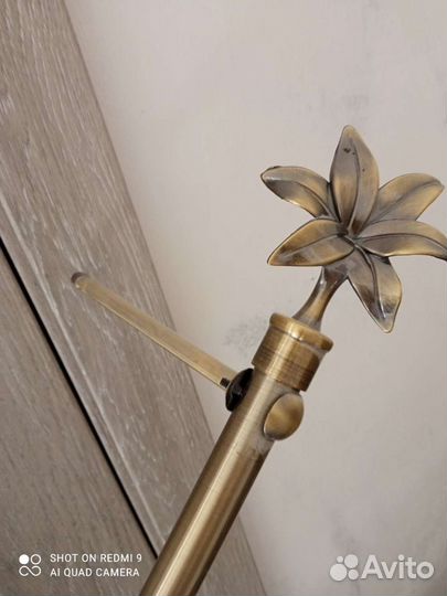 Наконечники для металлического карниза