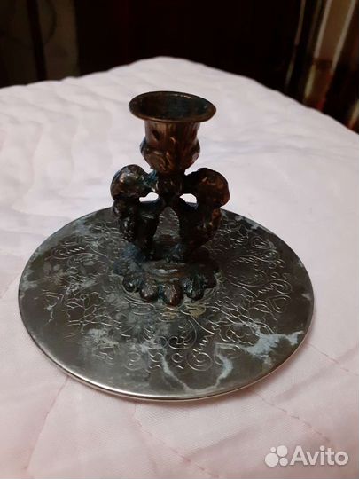 Бронзовый подсвечник малый