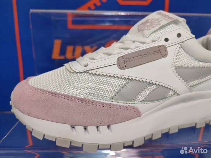 Кроссовки Reebok Classic Leather Legacy женские