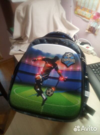 Рюкзак школьный для мальчика новый