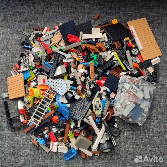 Аналог Lego. Россыпь, более 7ми кг. Обновлено